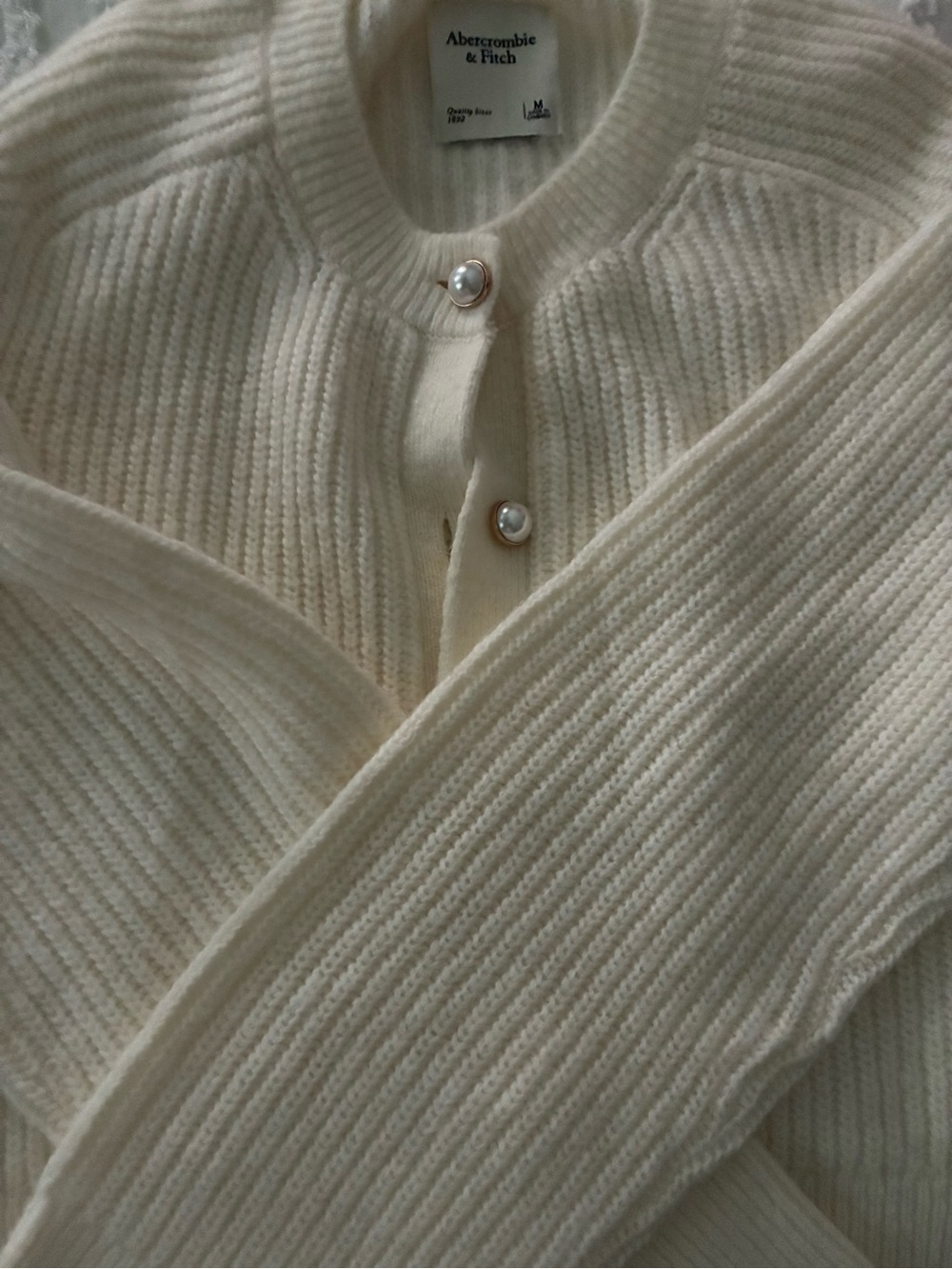 Abercrombie & Fitch Ivory Ribbed Pearl-Button Cardigan - Picture 3 of 4